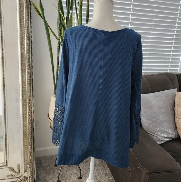 1775 Crochet detail sleeves waffle knit top size Large. New. - Picture 3 of 8